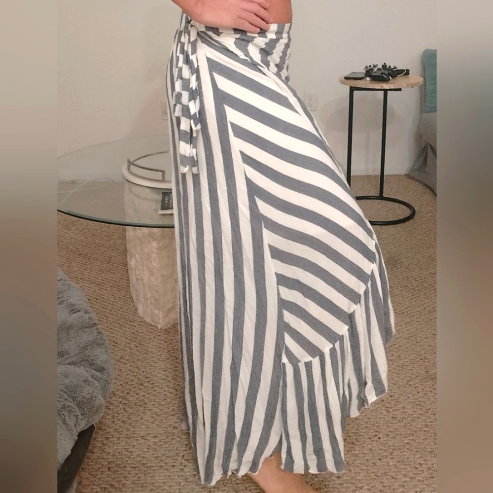 Striped Maxi Skirt - Picture 2 of 13